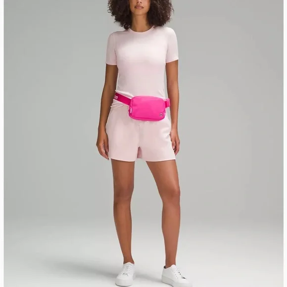 NWT SONIC PINK AND WHITE LULULEMON BELT BAG - Picture 5 of 5